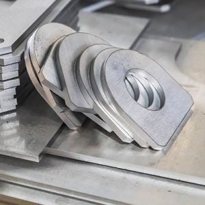 precision de la découpe laser au service des series industrielles